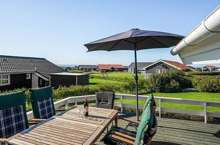 Vakantiehuis "Brynjolf" - 350m to the fjord