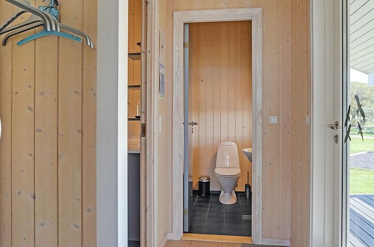 Vakantiehuis "Brynjolf" - 350m to the fjord