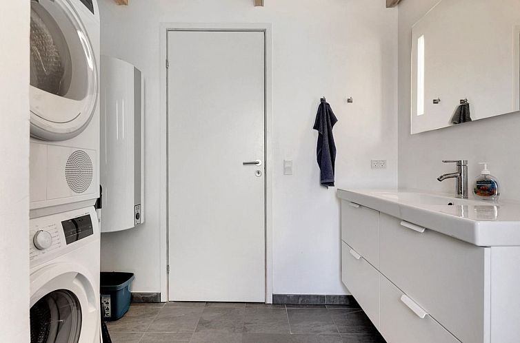 Vakantiehuis "Aslag" - 150m to the fjord