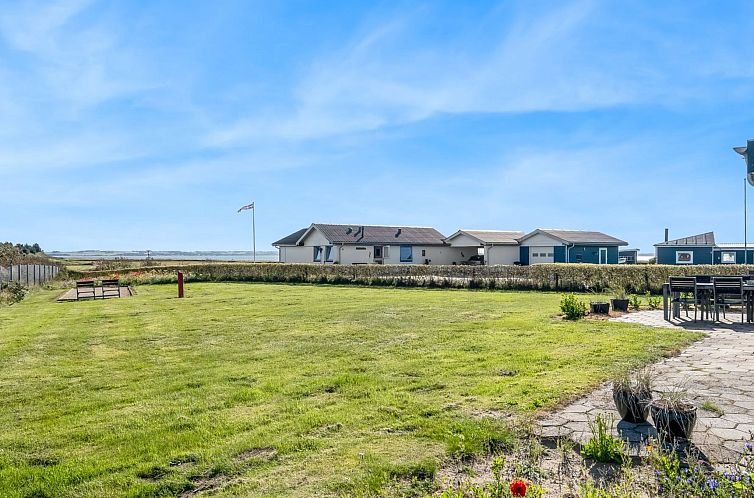 Vakantiehuis "Dunja" - 200m to the fjord