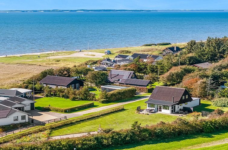 Vakantiehuis "Dunja" - 200m to the fjord