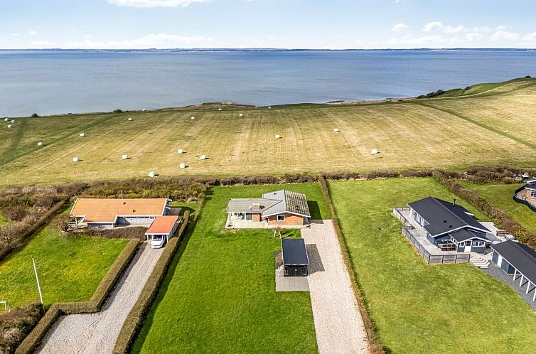 Vakantiehuis "Kirsa" - 200m to the fjord