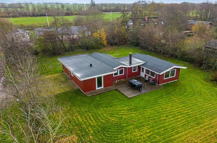 Vakantiehuis "Scarlet" - 400m to the fjord