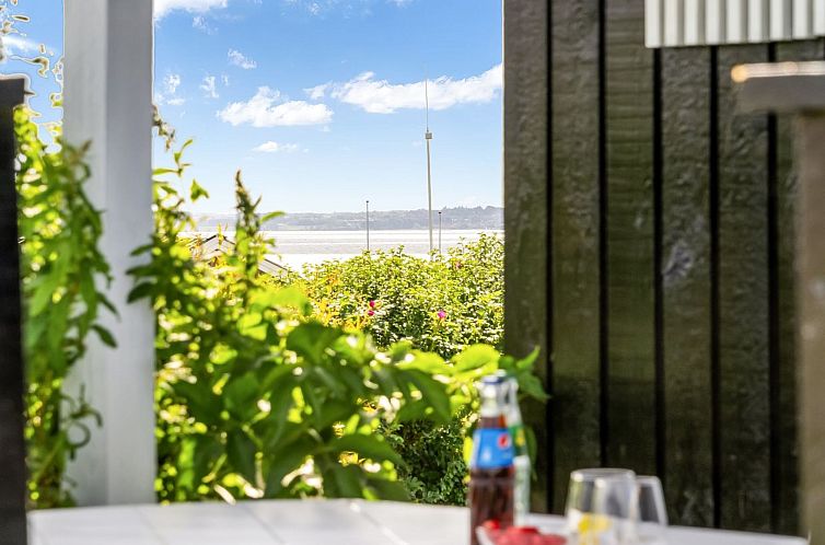 Vakantiehuis "Pavo" - 300m to the fjord