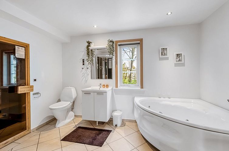 Vakantiehuis "Adelia" - 850m to the fjord