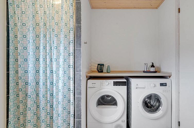 Vakantiehuis "Daina" - 400m to the fjord