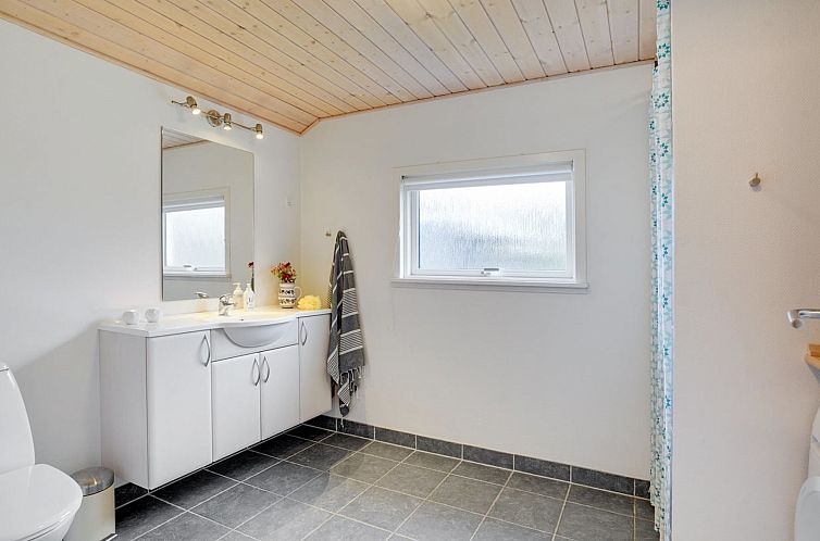 Vakantiehuis "Daina" - 400m to the fjord