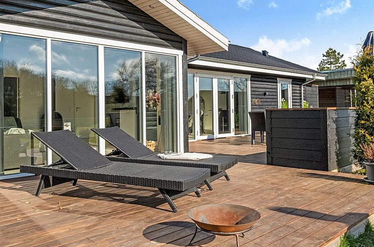 Vakantiehuis "Elisaveta" - 400m to the fjord