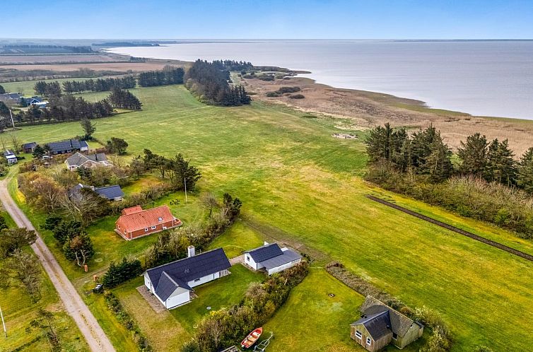 Vakantiehuis "Moreen" - 200m to the fjord