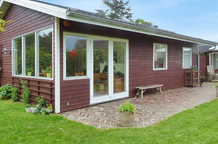Vakantiehuis "Amina" - 500m from the sea