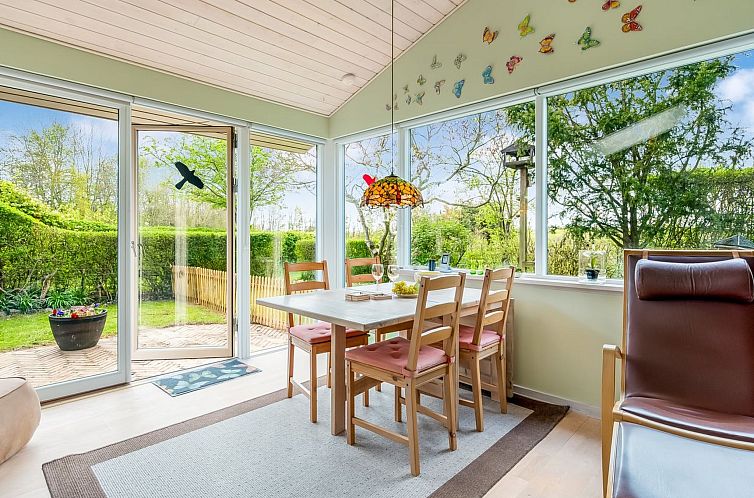 Vakantiehuis "Amina" - 500m from the sea