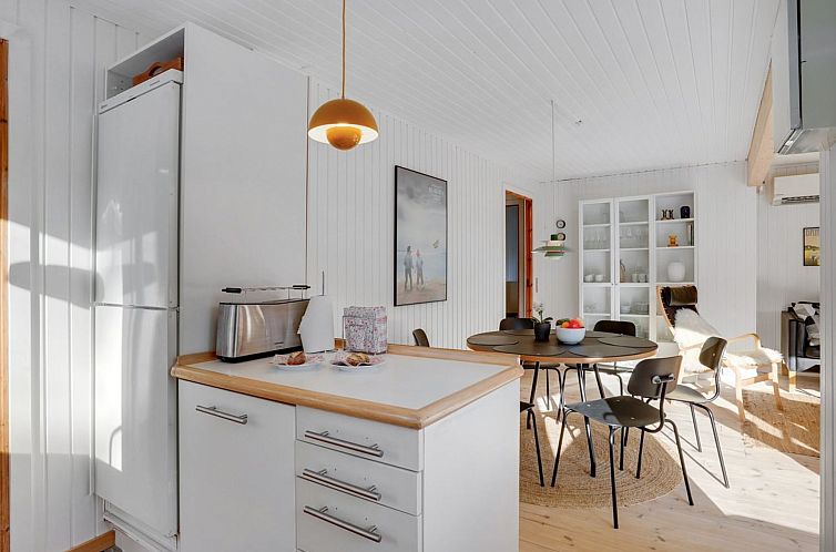 Vakantiehuis "Skjold" - 600m from the sea