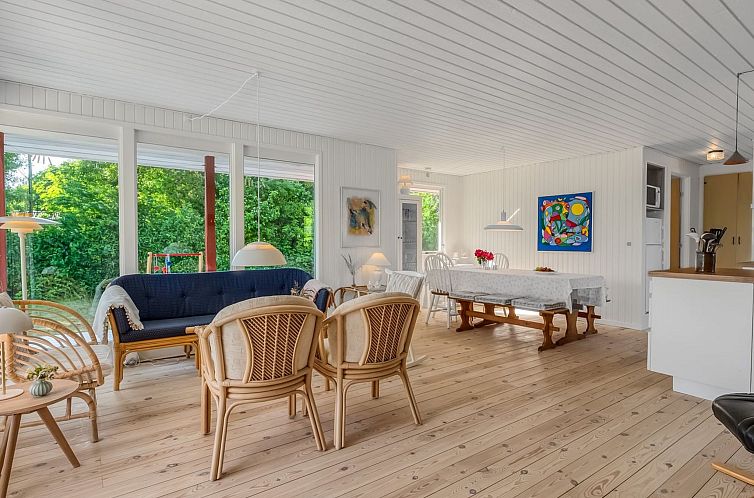 Vakantiehuis "Viktoria" - 500m from the sea