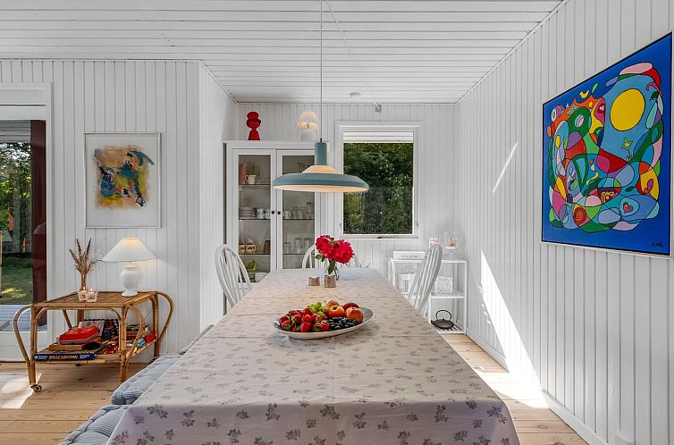 Vakantiehuis "Viktoria" - 500m from the sea