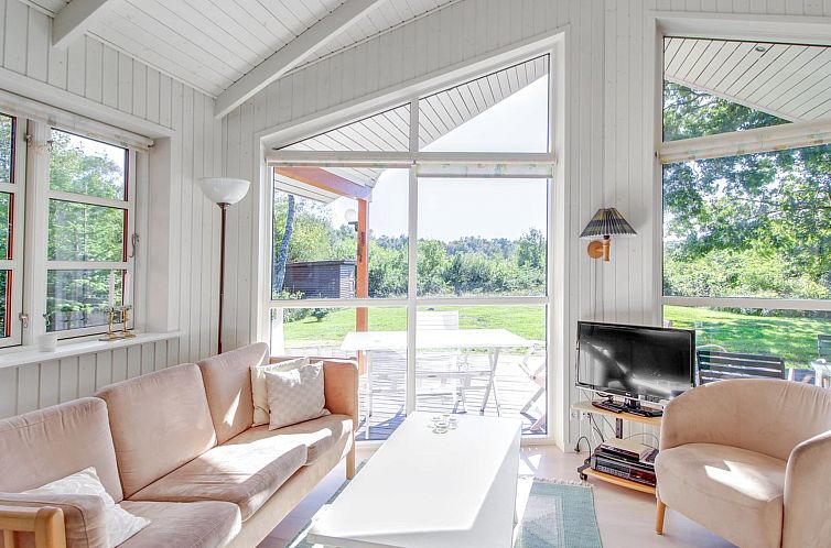 Vakantiehuis "Nela" - 300m from the sea