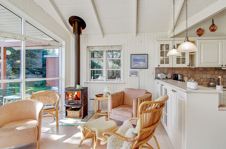 Vakantiehuis "Nela" - 300m from the sea