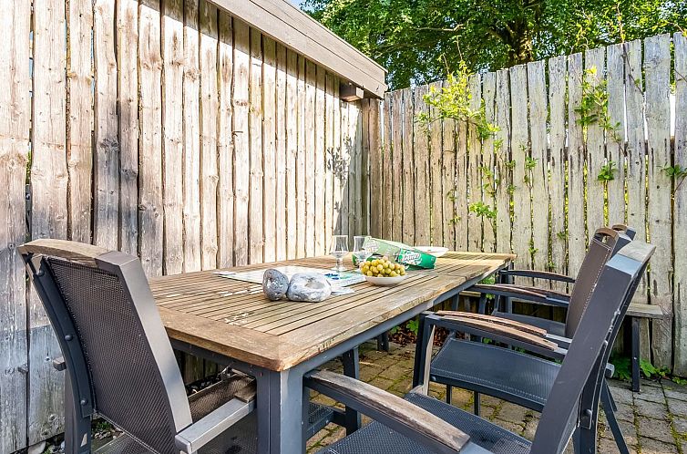 Vakantiehuis "Meglena" - 250m from the sea