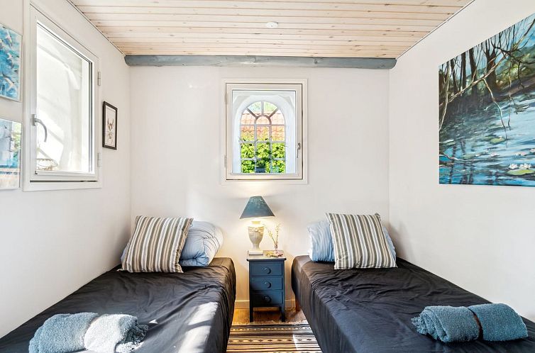 Vakantiehuis "Alfhild" - 3km from the sea