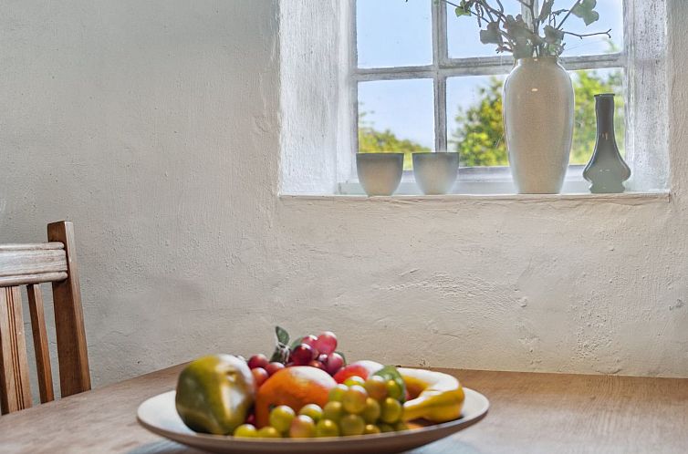 Vakantiehuis "Alfhild" - 3km from the sea