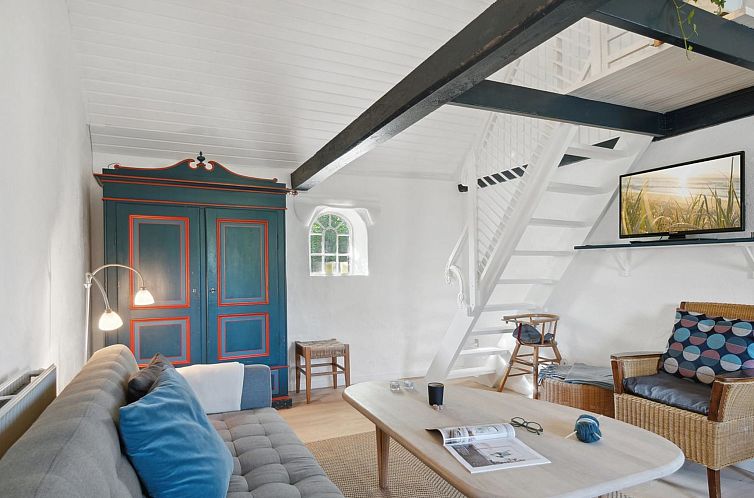 Vakantiehuis "Alfhild" - 3km from the sea