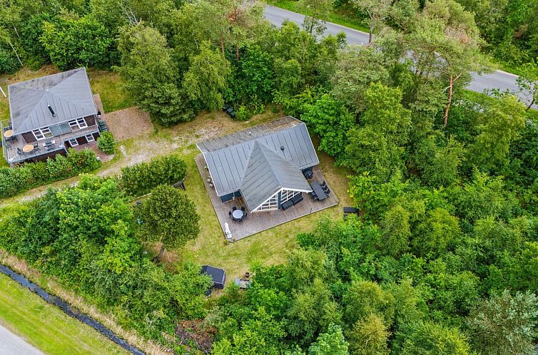 Vakantiehuis "Hellin" - 175m from the sea