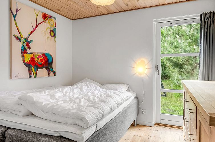 Vakantiehuis "Hellin" - 175m from the sea