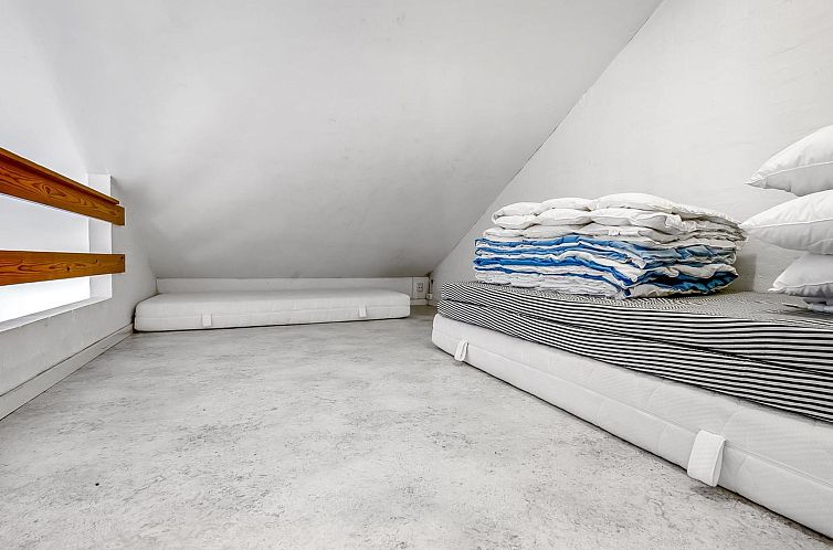 Vakantiehuis "Synne" - 350m from the sea