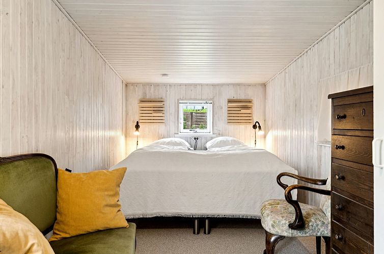 Vakantiehuis "Antonie" - 700m from the sea