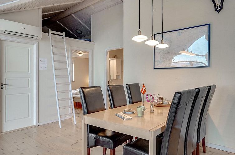 Vakantiehuis "Thorman" - 75m from the sea