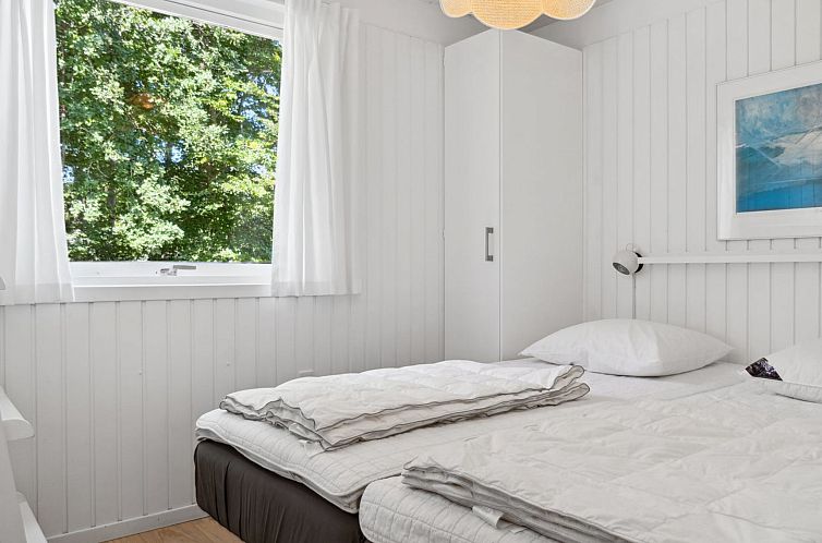 Vakantiehuis "Teodora" - 450m from the sea