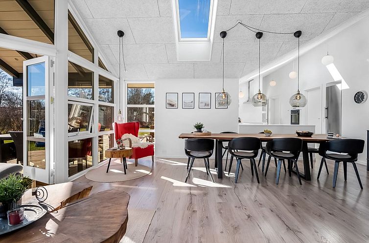 Vakantiehuis "Alrike" - 850m from the sea