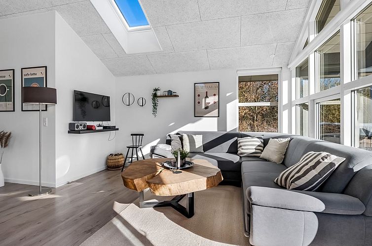 Vakantiehuis "Alrike" - 850m from the sea