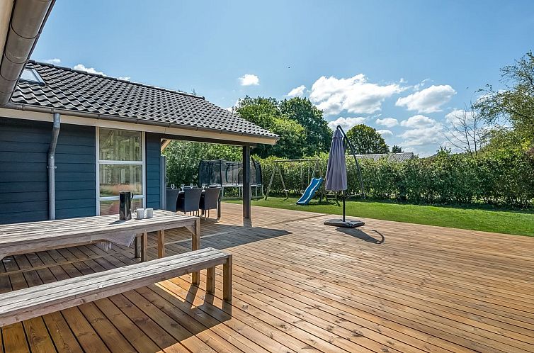 Vakantiehuis "Alrike" - 850m from the sea