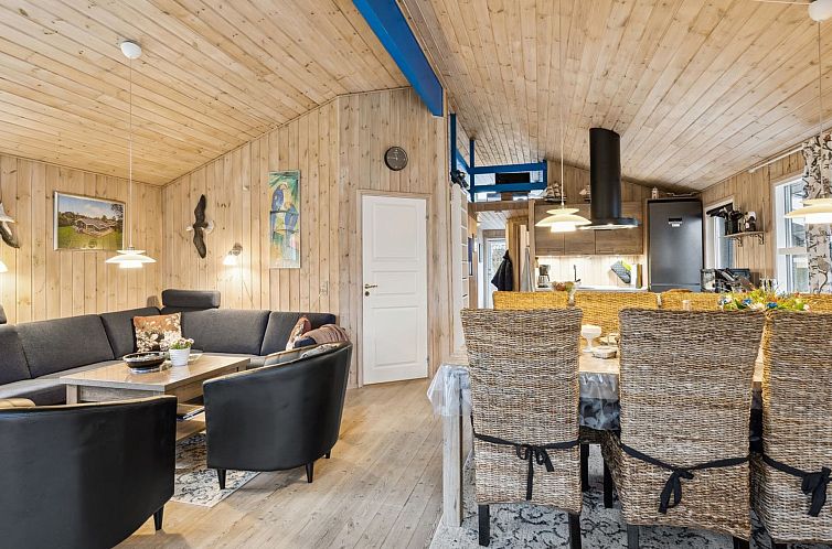 Vakantiehuis "Alruna" - 350m from the sea