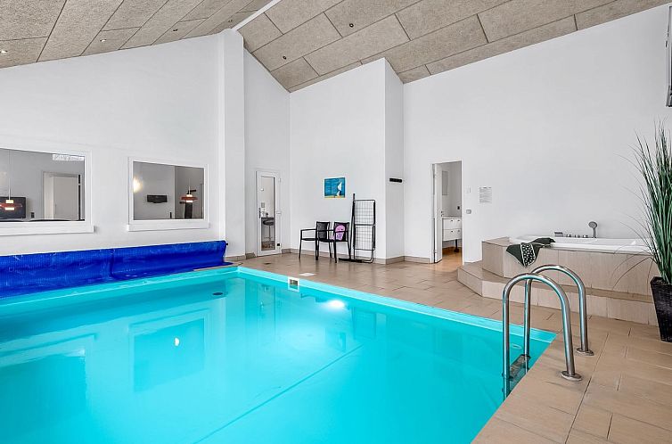 Vakantiehuis "Synne" - 350m from the sea