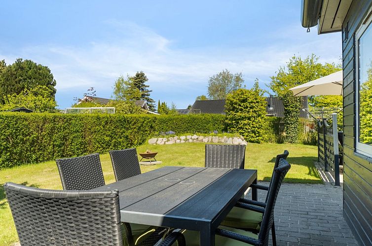 Vakantiehuis "Nantje" - 300m from the sea