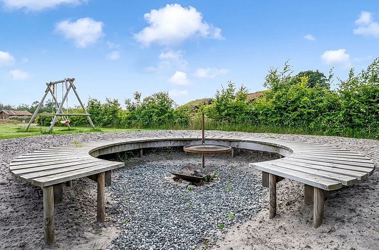 Vakantiehuis "Bryngeir" - 750m from the sea