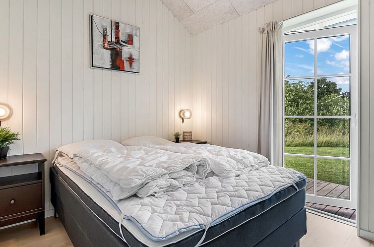 Vakantiehuis "Bryngeir" - 750m from the sea