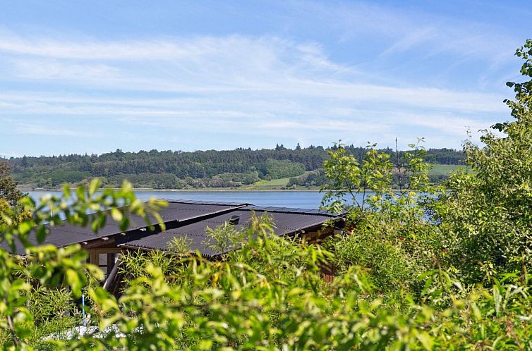 Vakantiehuis "Self" - 400m to the fjord