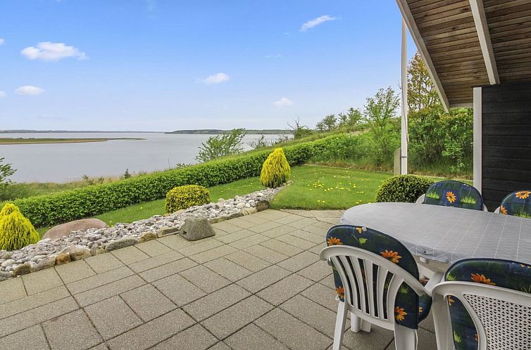 Vakantiehuis "Pirkka" - 50m to the fjord