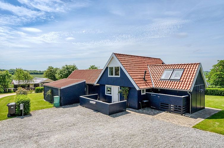 Vakantiehuis "Edvia" - 700m to the fjord