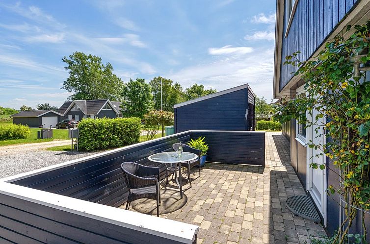 Vakantiehuis "Edvia" - 700m to the fjord