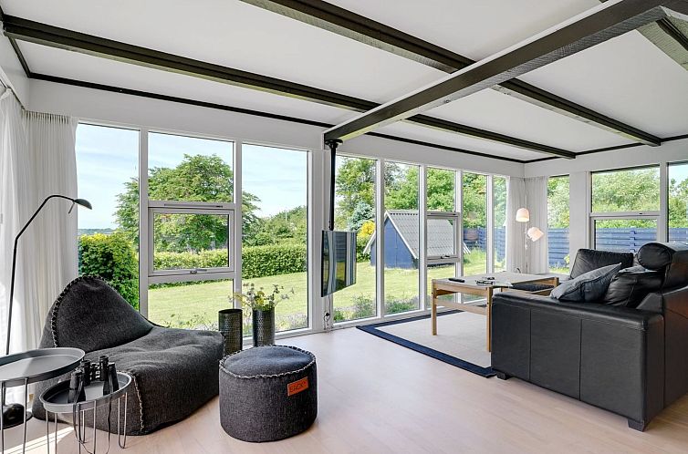 Vakantiehuis "Edvia" - 700m to the fjord