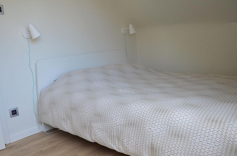 Villa Tamarisk - + box