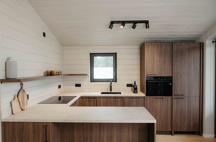 Panorama Lake House Scandi met hottub