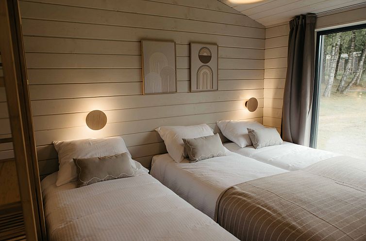 Panorama Lake House Scandi met hottub