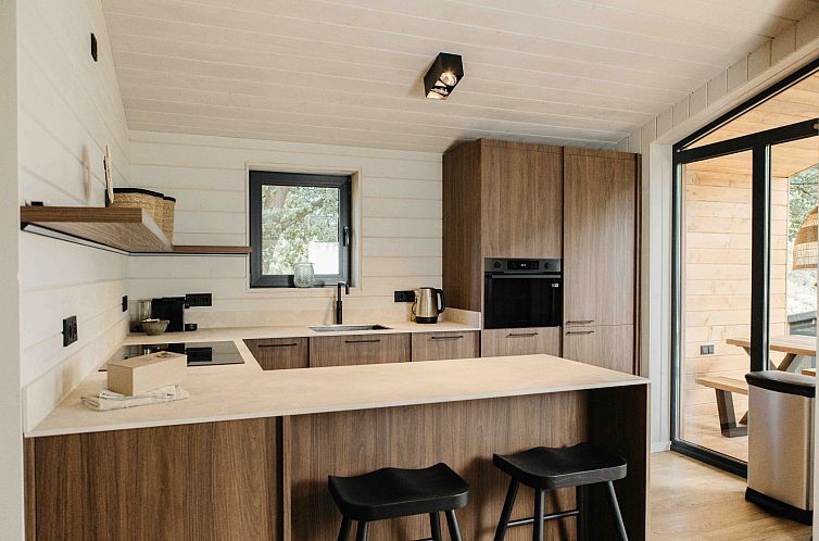 Hill Top Scandi met Sauna