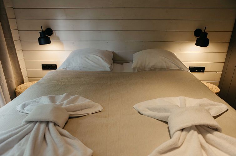 Hill Top Scandi met Sauna