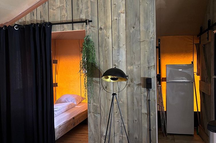 Glamfield Lodge II met hottub