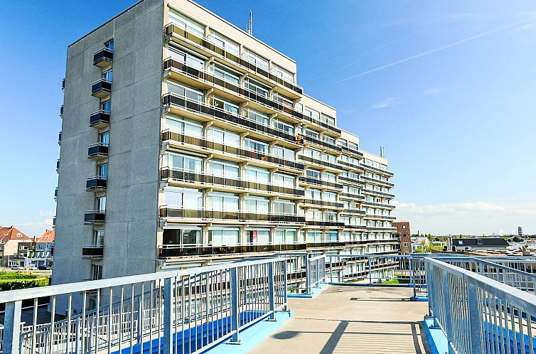 Appartement Studio 806 with balcony